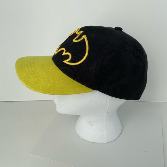 DC Comics Batman hat - Picture 4 of 5